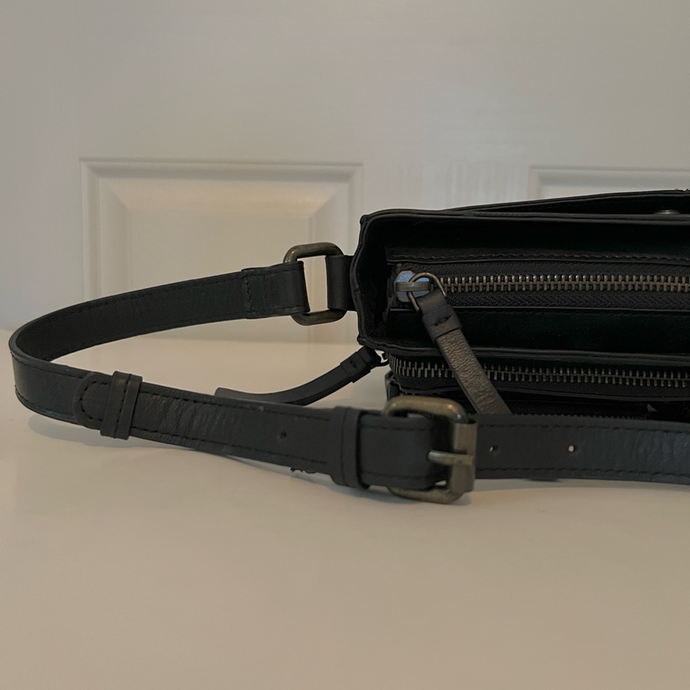 Lucky Brand Crossbody Leather Bag Black - Picture 5 of 9